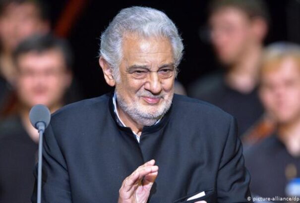 Zaklatási ügyek – Plácido Domingo visszalépett londoni fellépéseitől