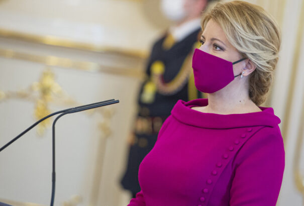 Čaputová aláírta a Lex Koronát és a szociális intézkedésekről szóló törvényt