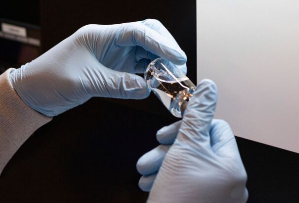 Koronavírus-vakcina: Elbukott a csodagyógyszer az első klinikai teszteken