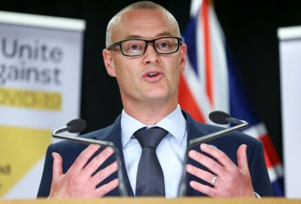 „Egy idióta vagyok” – az új-zélandi egészségügyi miniszter megsértette a karantén