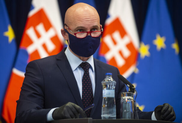 Koronavírus: Idén elmaradnak a szóbeli érettségik is, átlagból számolják ki az érettségi bizonyítvány jegyeit