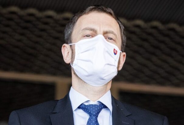 A koronajárvány miatt változott az adóelőlegek befizetésének módja Szlovákiában