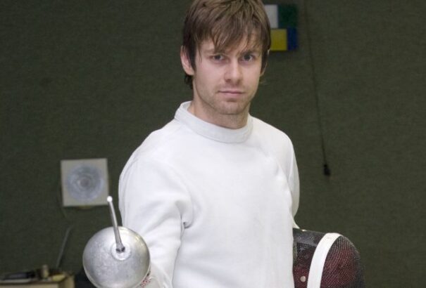 Oligarchák egyengethették Érsek Árpád fiának karrierjét. Állami fizetése elérte a 2600 eurót