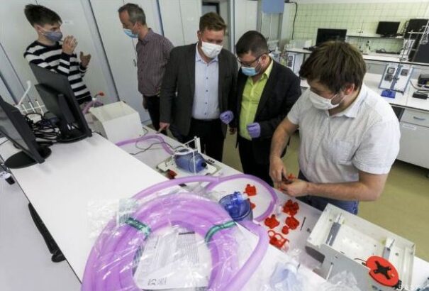 Már sorozatgyártják a fiatal szlovákiai tudósok lélegeztetőgépét