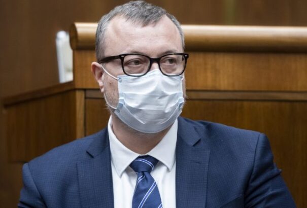 Negyven euróval nőhet jövőre a minimálbér