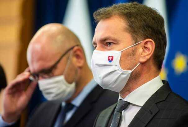 Matovič nem zárta ki, hogy eltörli az ingyen vonatozást a nyugdíjasoknak is