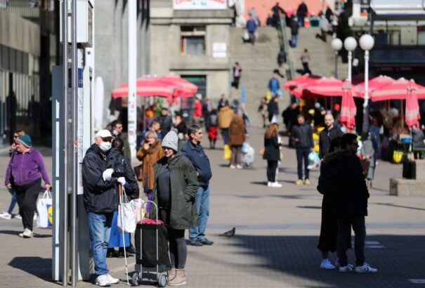 Koronavírus – Horvátországban és Szlovéniában enyhítenének a korlátozásokon