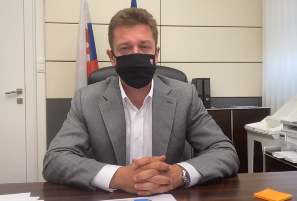 Doležal: Az ingyenes vonatkozás lehetőségének felfüggesztése a nyugdíjasok védelmét szolgálja