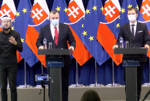 Itt a szlovákiai kurzarbeit: Ennyit vállal át az állam az alkalmazottak béréből