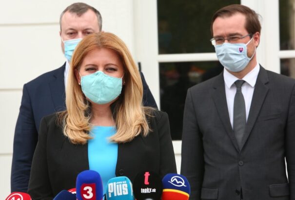 Ő már védve van – Čaputová megkapta a második adag koronavírus elleni oltóanyagot