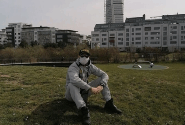 Egy Svédországban dolgozó szlovák férfi: A kollégáim meg akarnak fertőződni a vírussal, hogy immunisak legyenek