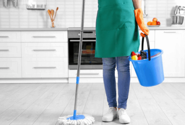 Az epidemiológus szerint a szappanos víz és a savo is elpusztítja a koronavírust