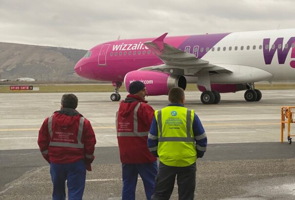Koronavírus: Ezer munkavállalóját bocsátja el a Wizz Air