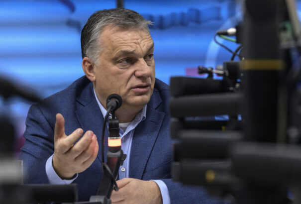 Orbán Viktor levélben szólította fel bocsánatkérésre a Néppárt „álhírterjesztőit”