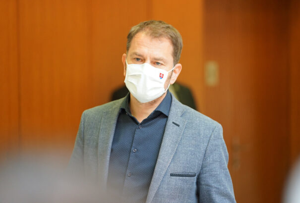 Felmérés: A szakemberek szerint Matovič túlságosan beleéli magát az „életmentő” szerepébe