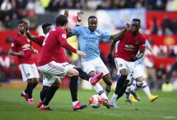 Félnek az angol kluborvosok a Premier League folytatásától