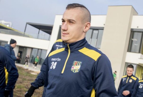 A Premier League-ből és a Seria A-ból is van érdeklődő a DAC védője iránt