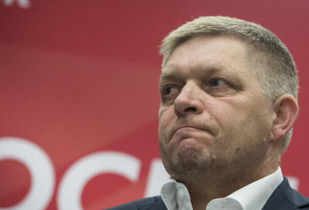 Robert Fico elismerte, hogy pártja választási korrupciót követett el