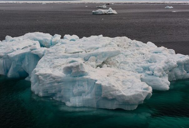26,4 Celsius-fokot mértek az Északi-sarkkörön. Pluszban