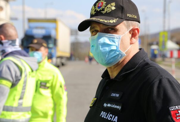 Lučanský felháborodását fejezte ki amiatt, hogy nem vetették rendes vizsgálat alá Vadala telefonját