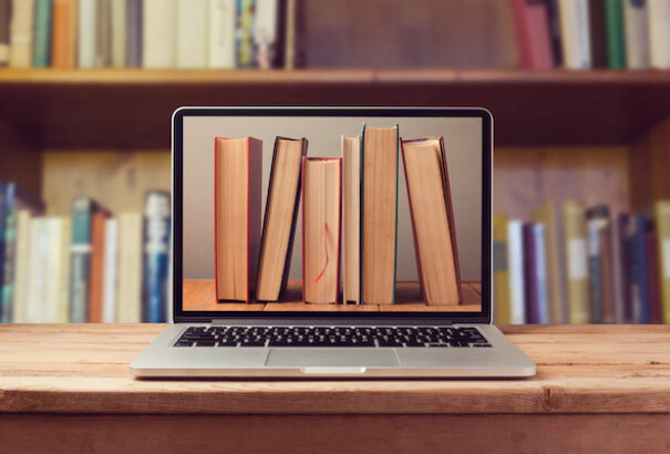 Több mint 20 000 magyar nyelvű könyvet tölthet le ingyen a Magyar Elektronikus Könyvtárból