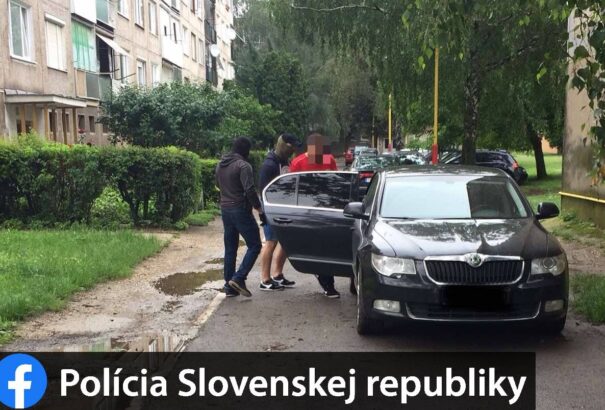 A NAKA letartóztatta a férfit, aki bombatámadással fenyegette meg a kormányhivatalt