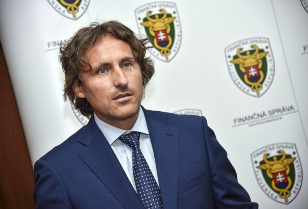 Leváltották a Pénzügyi Főigazgatóság Bűnügyi Hivatalának vezetőjét