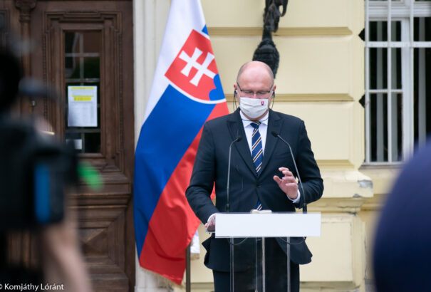 Richard Sulíkot kihallgatta a NAKA