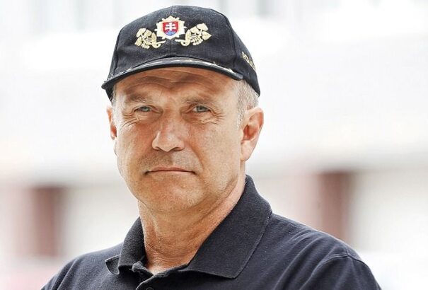 Lučanský akár önként is távozhat posztjáról