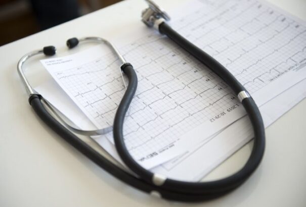 Drasztikusan visszaesett az orvosi rendelők forgalma a járvány idején