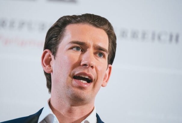 Koronavírus – Osztrák kancellár: ha súlyosbodna a helyzet, szigorítani kell