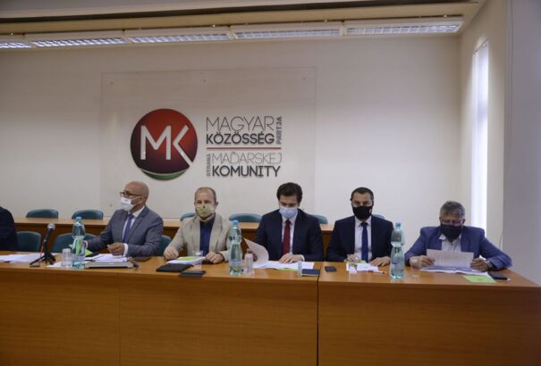 Megvan az MKP első elnökjelöltje: rimaszombati és fiatal