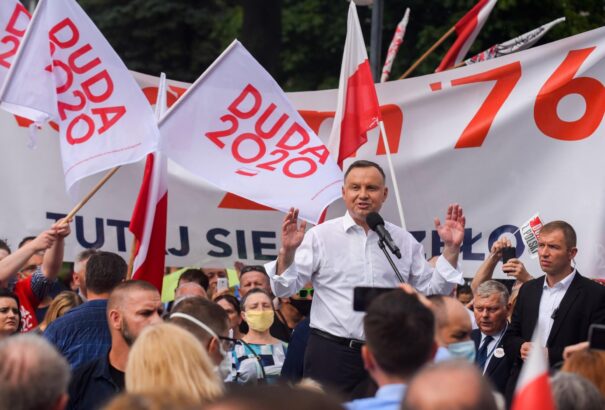 Lengyelországban megkezdődött az elnökválasztás