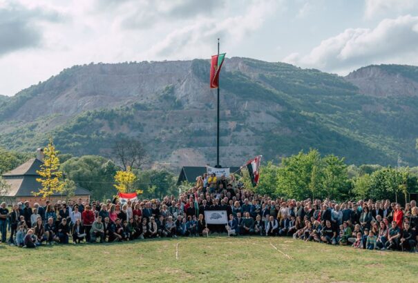Trianoni megemlékezés a gombaszögi völgyben: A kiút az egység, az egymás felé nyújtott kezek (Képekkel, videóval)