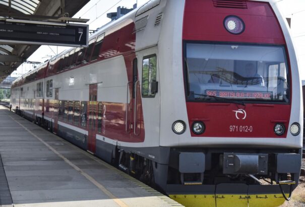 A ŽSS július 1-jétől nemzetközi vonatjáratokat indít Magyarországra