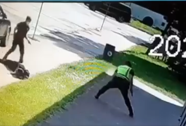 Kiszivárgott a felvétel a ruttkai késes támadó ártalmatlanításáról (+18)