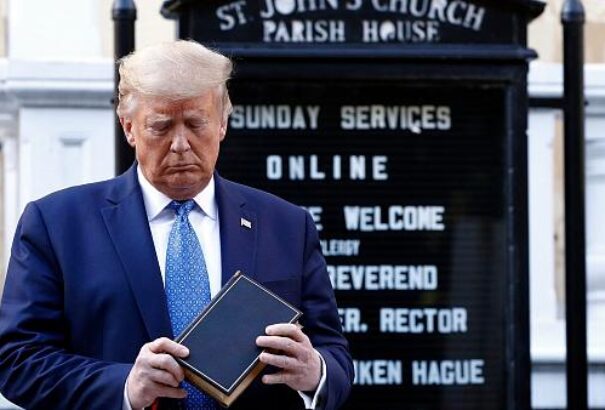 Trump a hadsereggel fenyegeti a tüntetőket