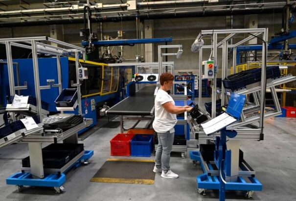 Újabb autóipari beszállító jelentett be tömeges elbocsátást