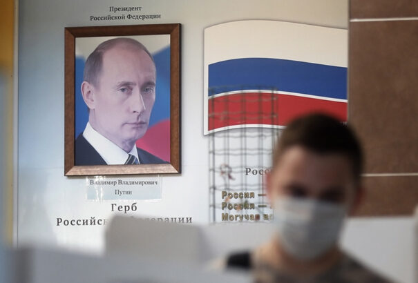 Oroszországban a többség megszavazta az alkotmány módosítását