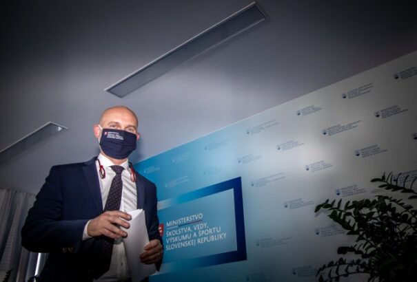 A Za ľudí szerint nincs ok Gröhling távozására. Nem lehet összehasonlítani sem Kollárral, sem Dankoval