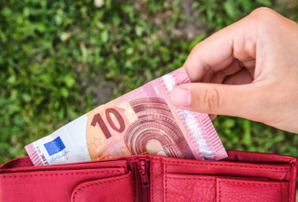 A koronavírus-járvány miatt növekszik az anyagi szükséghelyzetbe kerülők száma. Magyarlakta járás is ott van az élbolyban