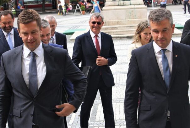 A régió fejlesztési lehetőségeiről tárgyalt Andrej Doležal közlekedési miniszter Komáromban