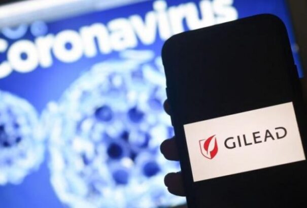 Az USA felvásárolja az összes COVID-19-gyógyszert