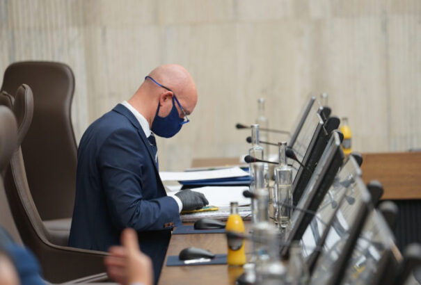 Veszélyben a nyári szünet – akár hetekkel lerövidítenék, hogy pótolják az oktatási órák kiesését