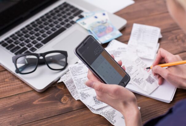 A koronaválság több millió európai háztartást taszított közelebb az adósságcsapdához