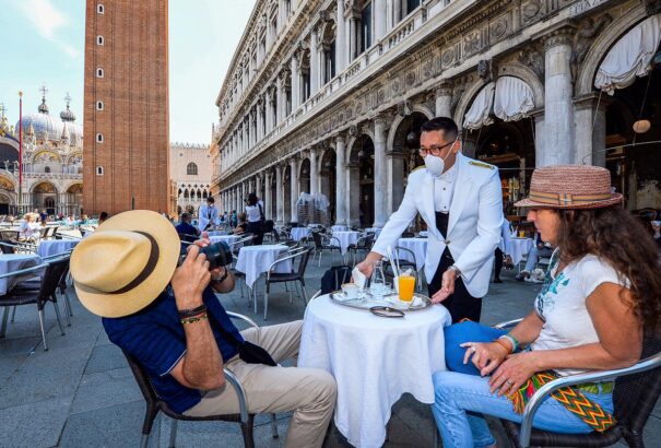 Nyilatkozatot kell kitölteniük az Olaszországba utazó szlovákiai polgároknak