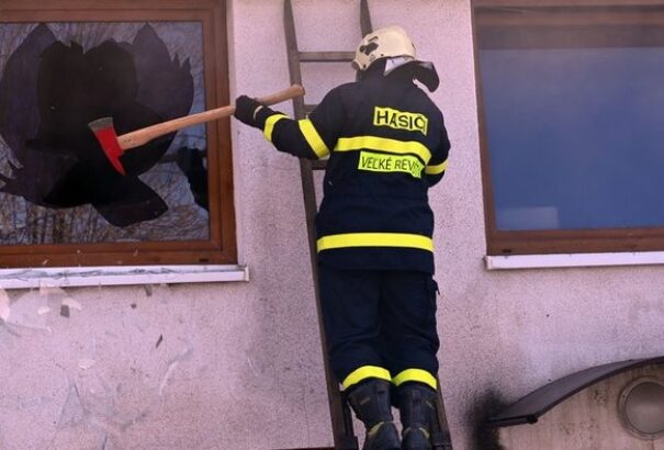 Tragédia: tűz ütött ki egy nyugdíjas otthonban az éjjel, ketten meghaltak