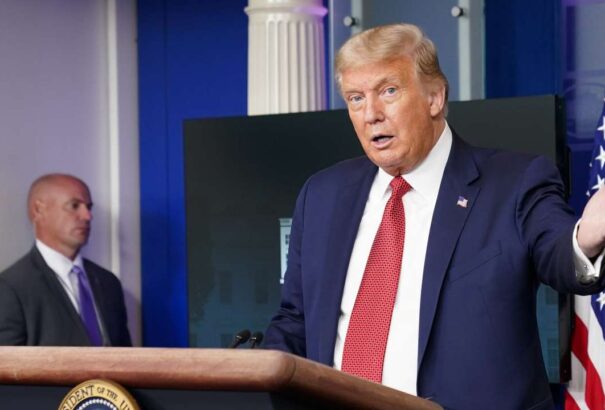 Lövések dördültek a Fehér Háznál, félbeszakadt Trump sajtótájékoztatója