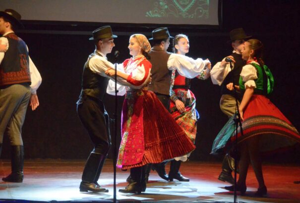 Losonc: Két nap a népi kultúra, a folklór jegyében (magyar nyelv és moderálás nélkül)