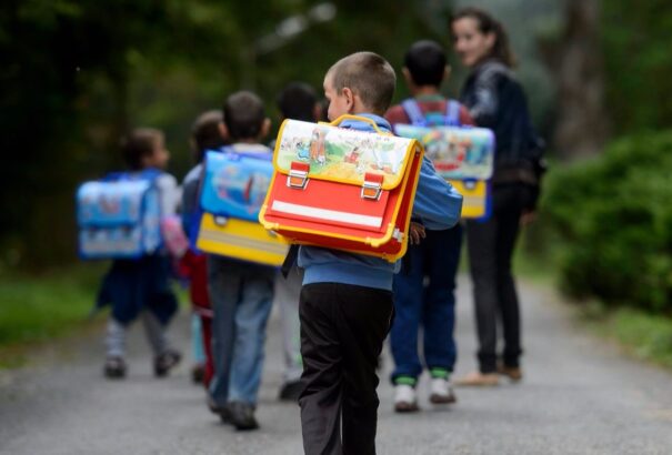 A határok lezáródtak, de az anyaország társadalma nem hagyja magára a külhoni magyar közösségeket